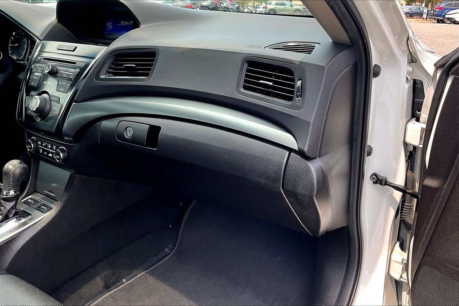 2014 Acura ILX 4dr Sdn 2.0L