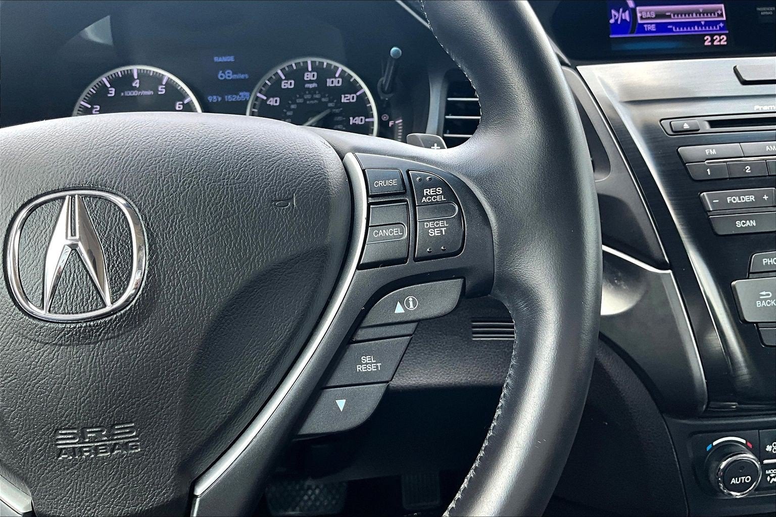2014 Acura ILX 4dr Sdn 2.0L