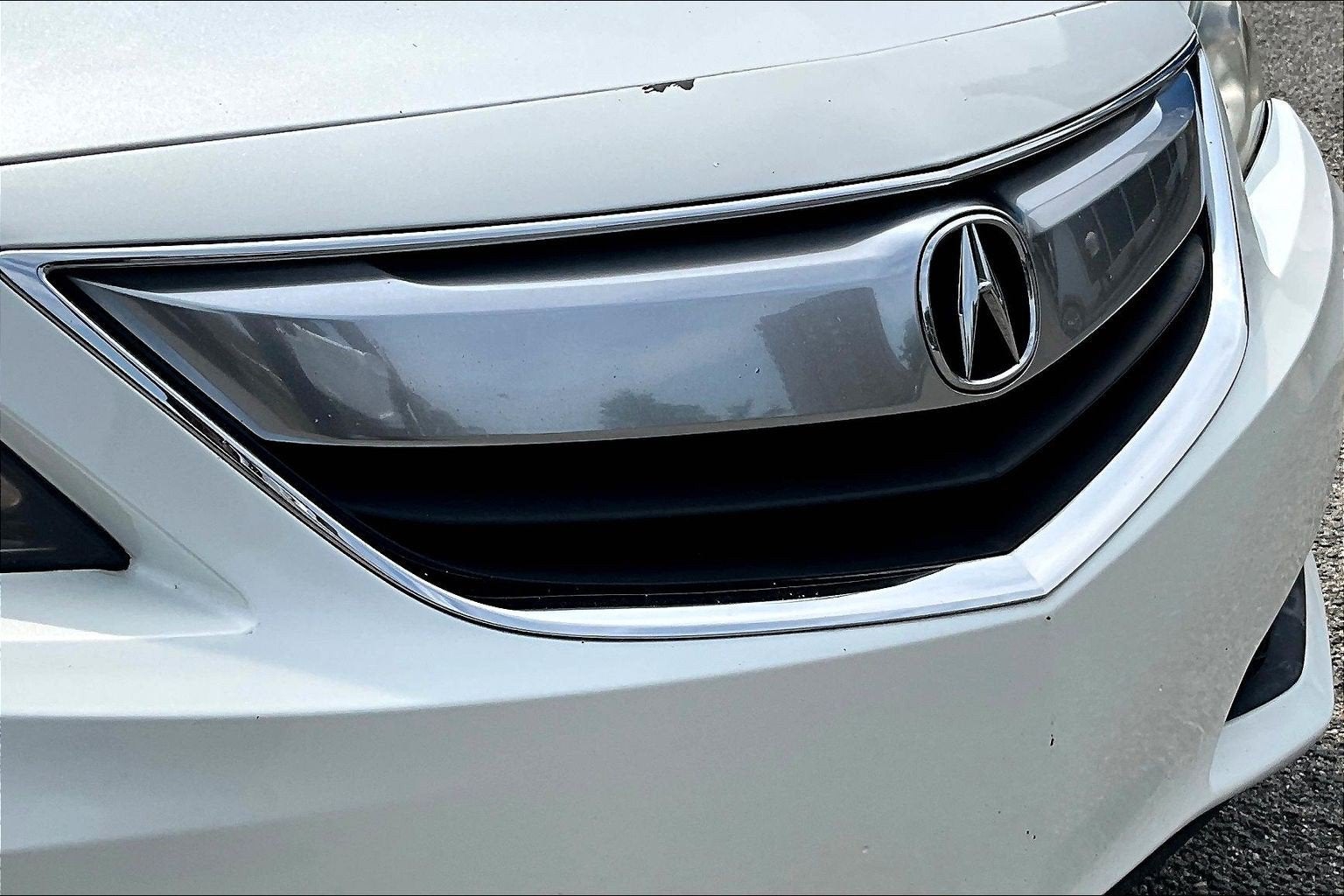 2014 Acura ILX 4dr Sdn 2.0L