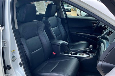 2014 Acura ILX 4dr Sdn 2.0L