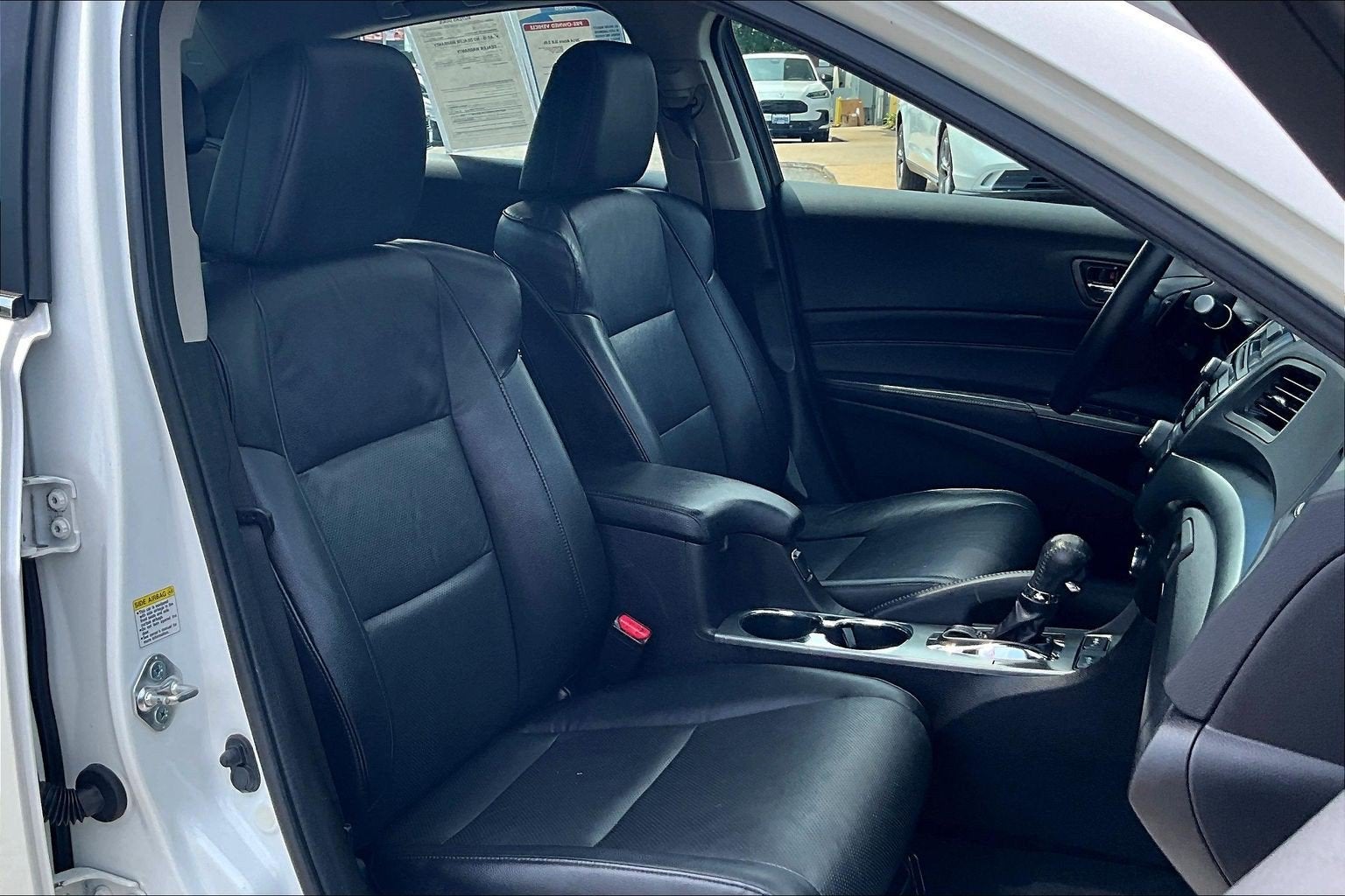 2014 Acura ILX 4dr Sdn 2.0L