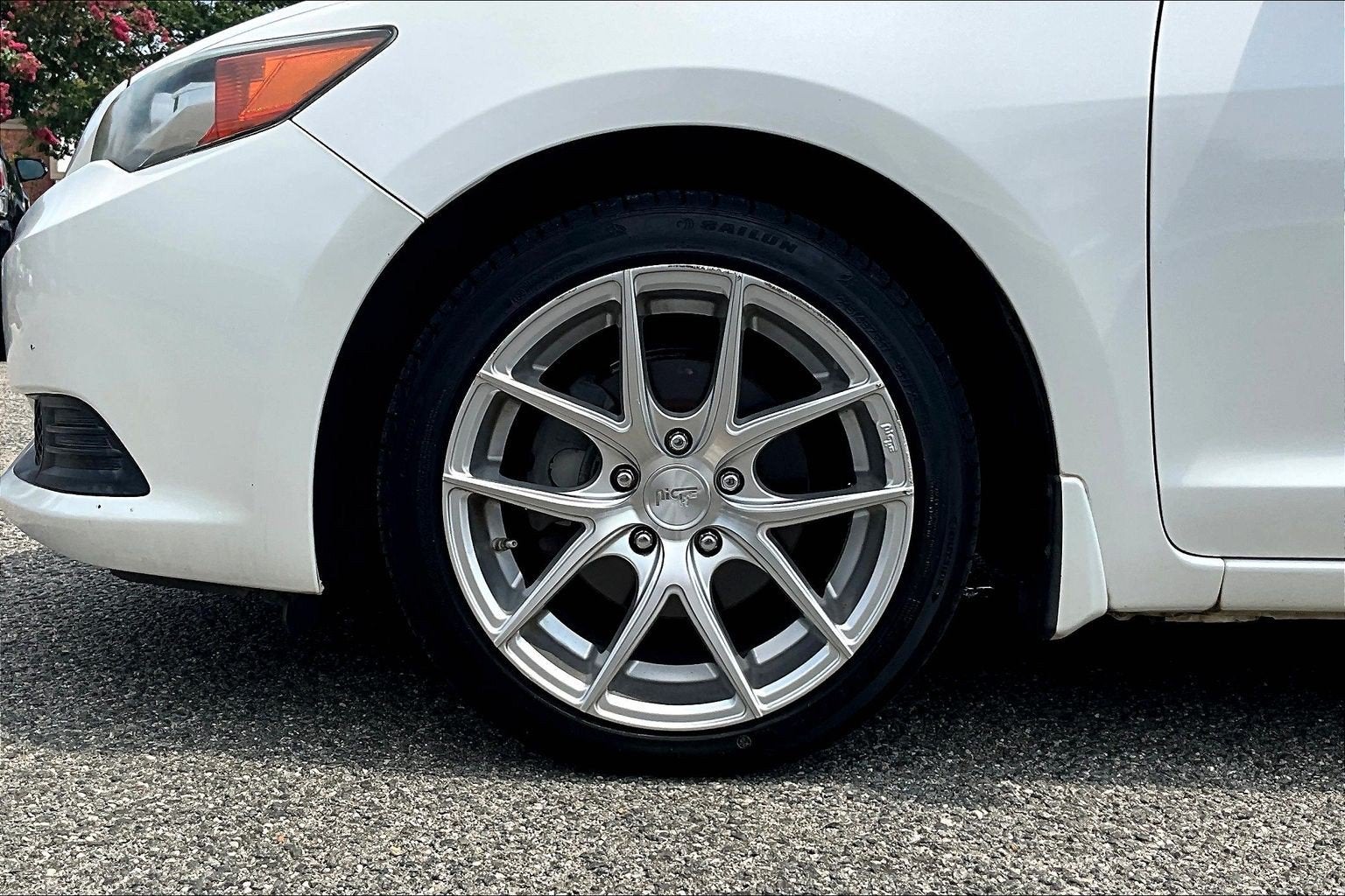 2014 Acura ILX 4dr Sdn 2.0L