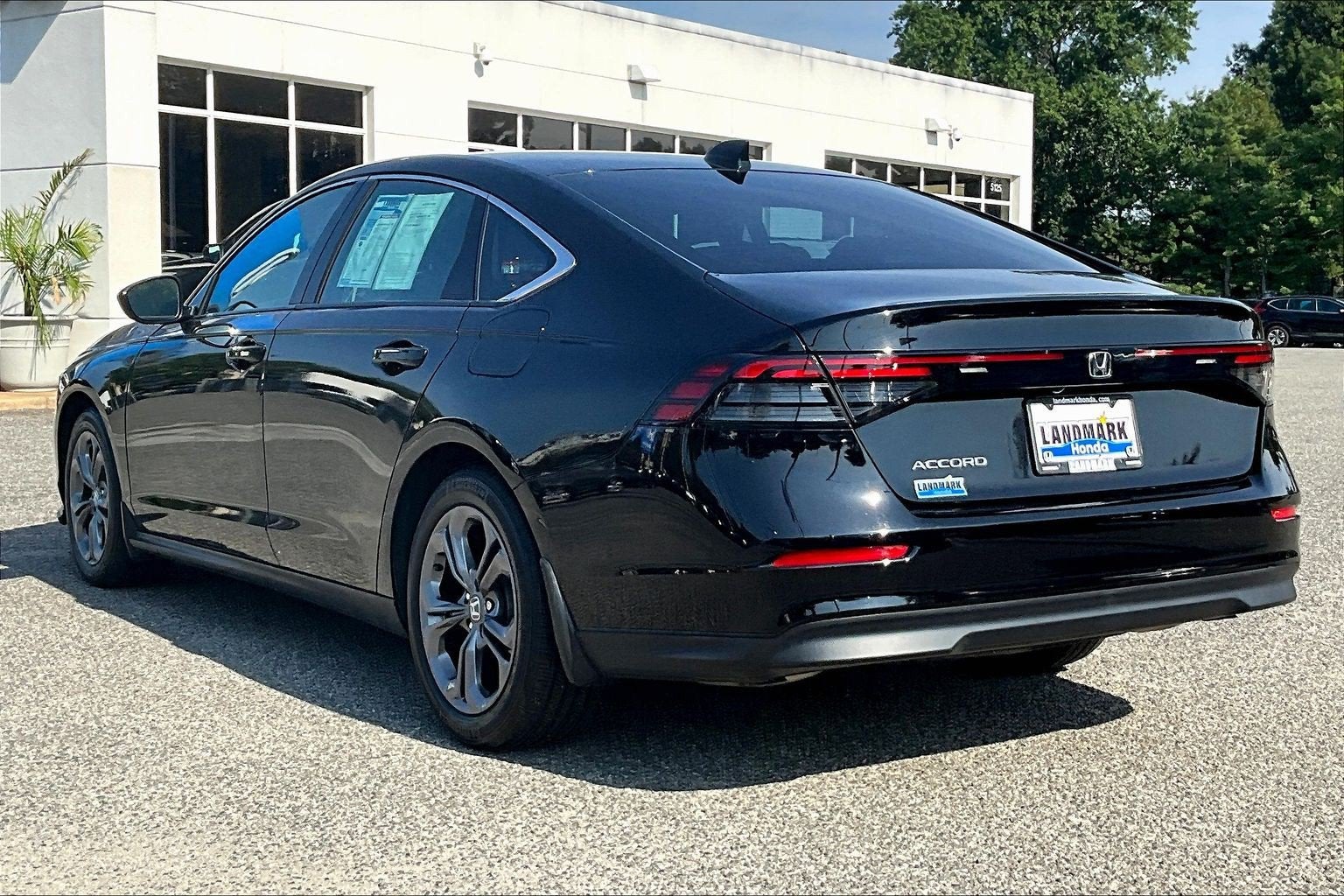 2023 Honda Accord Sedan EX