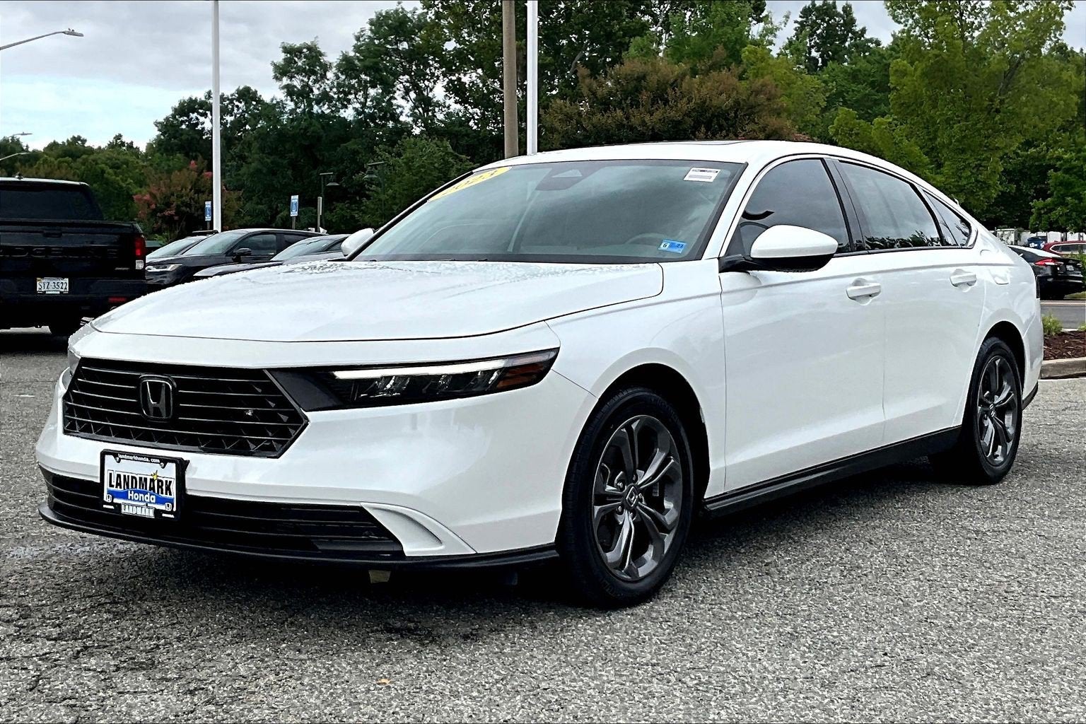 2023 Honda Accord Sedan EX