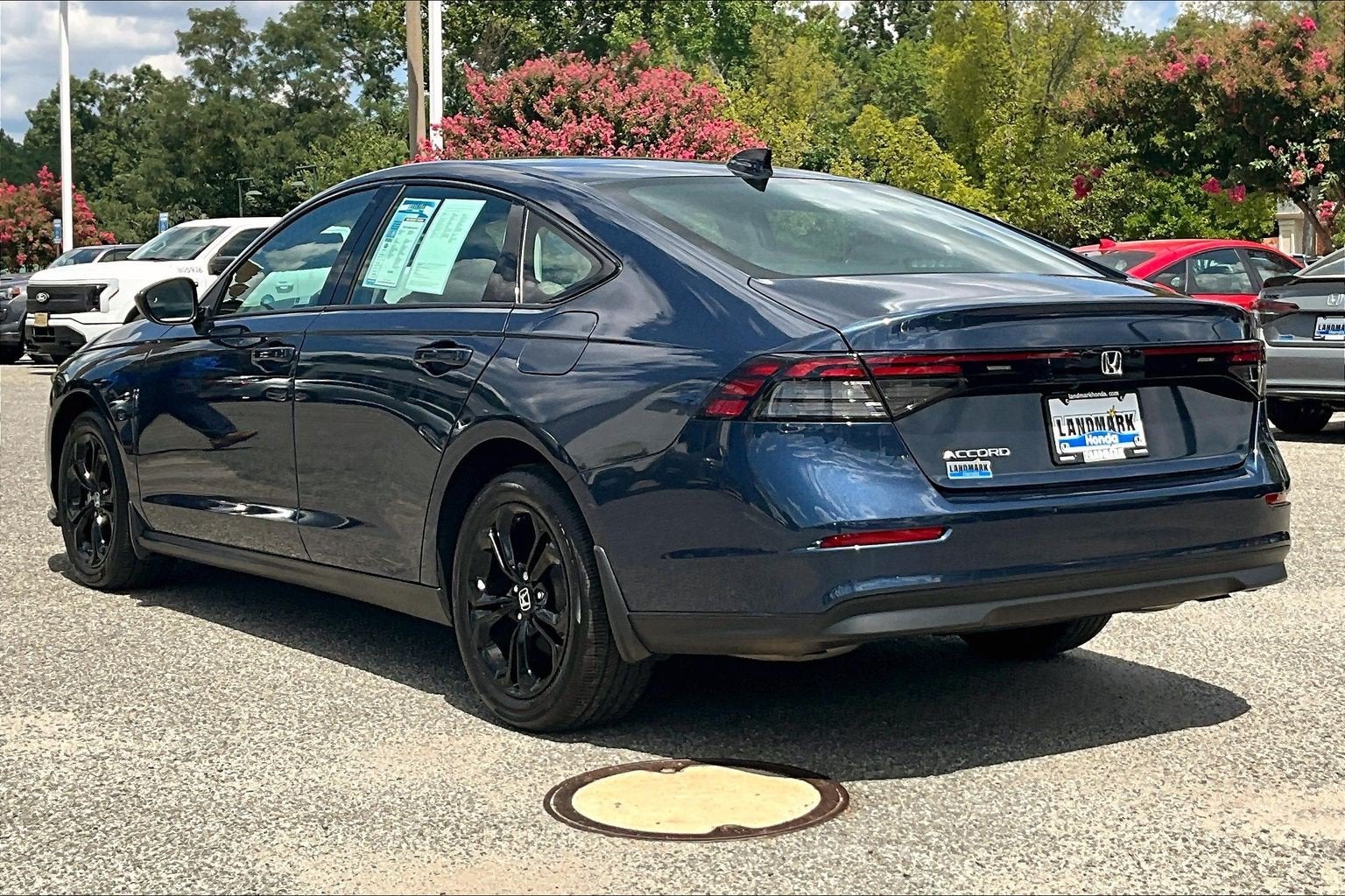 2025 Honda Accord Sedan SE