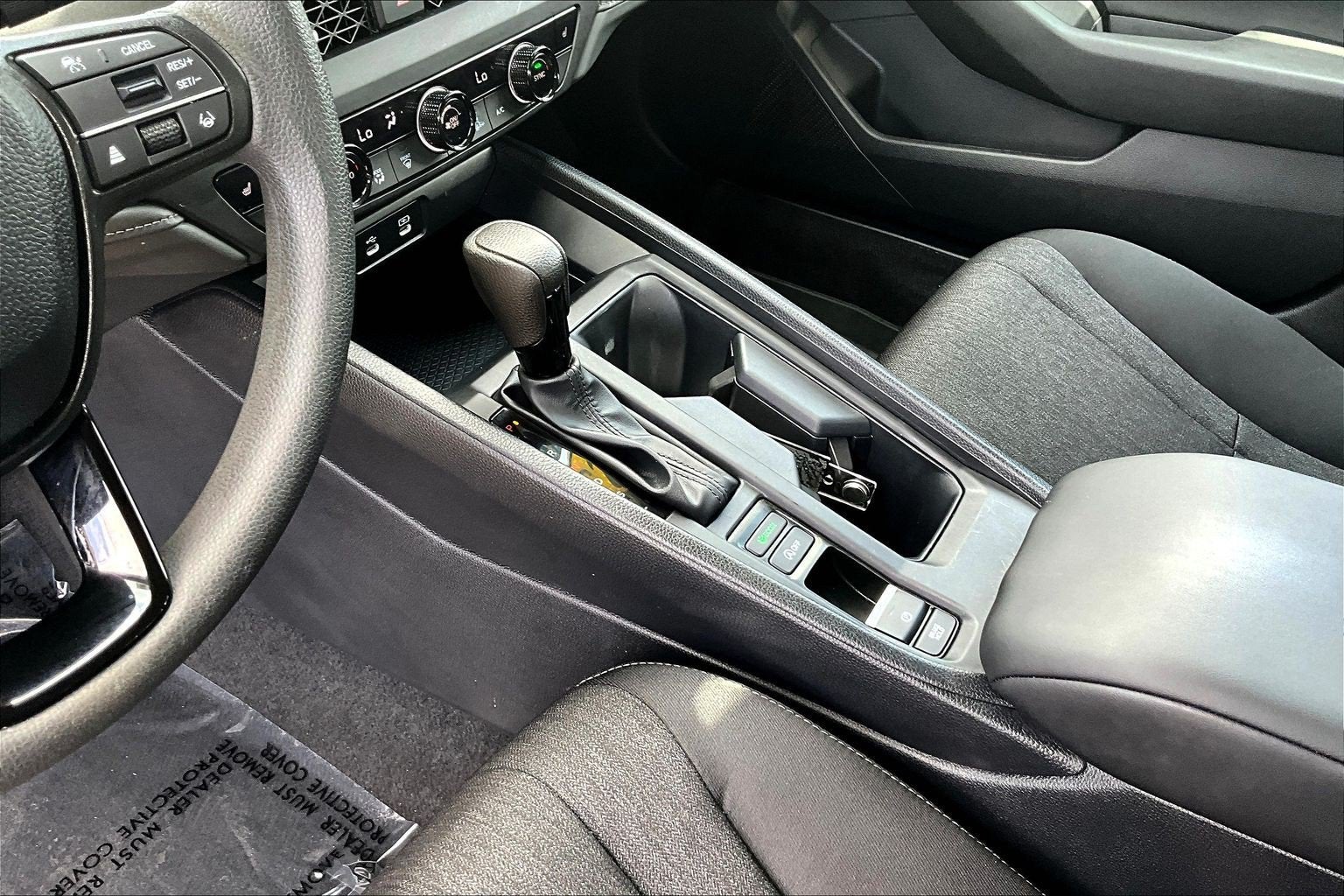 2025 Honda Accord Sedan SE