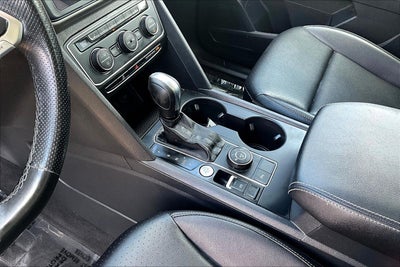 2021 Volkswagen Atlas 3.6L V6 SE w/Technology R-Line