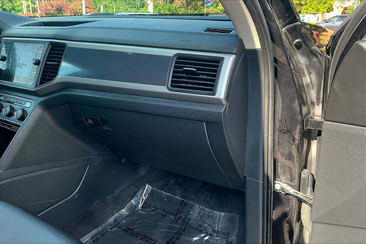 2021 Volkswagen Atlas 3.6L V6 SE w/Technology R-Line