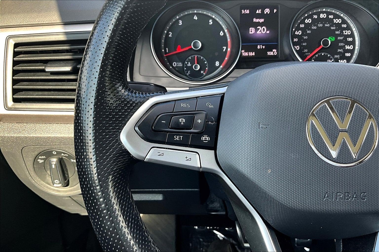 2021 Volkswagen Atlas 3.6L V6 SE w/Technology R-Line