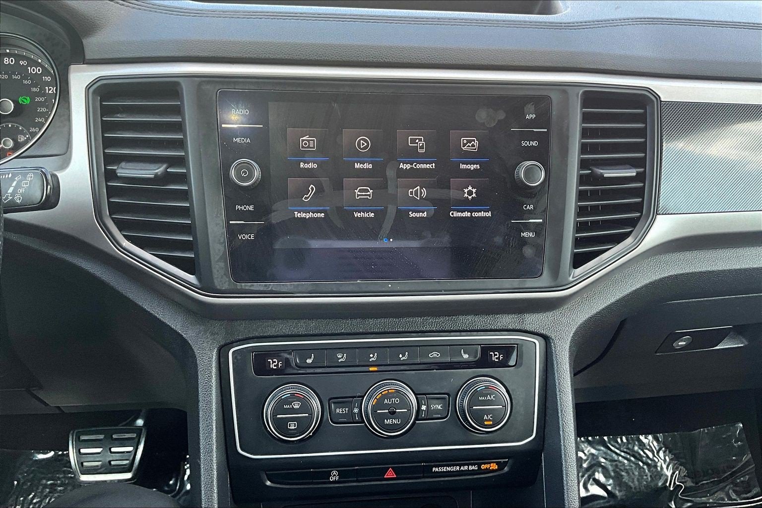 2021 Volkswagen Atlas 3.6L V6 SE w/Technology R-Line