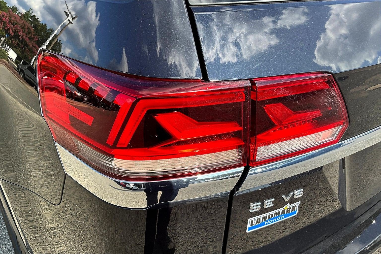 2021 Volkswagen Atlas 3.6L V6 SE w/Technology R-Line