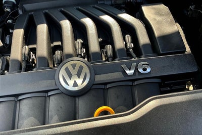 2021 Volkswagen Atlas 3.6L V6 SE w/Technology R-Line