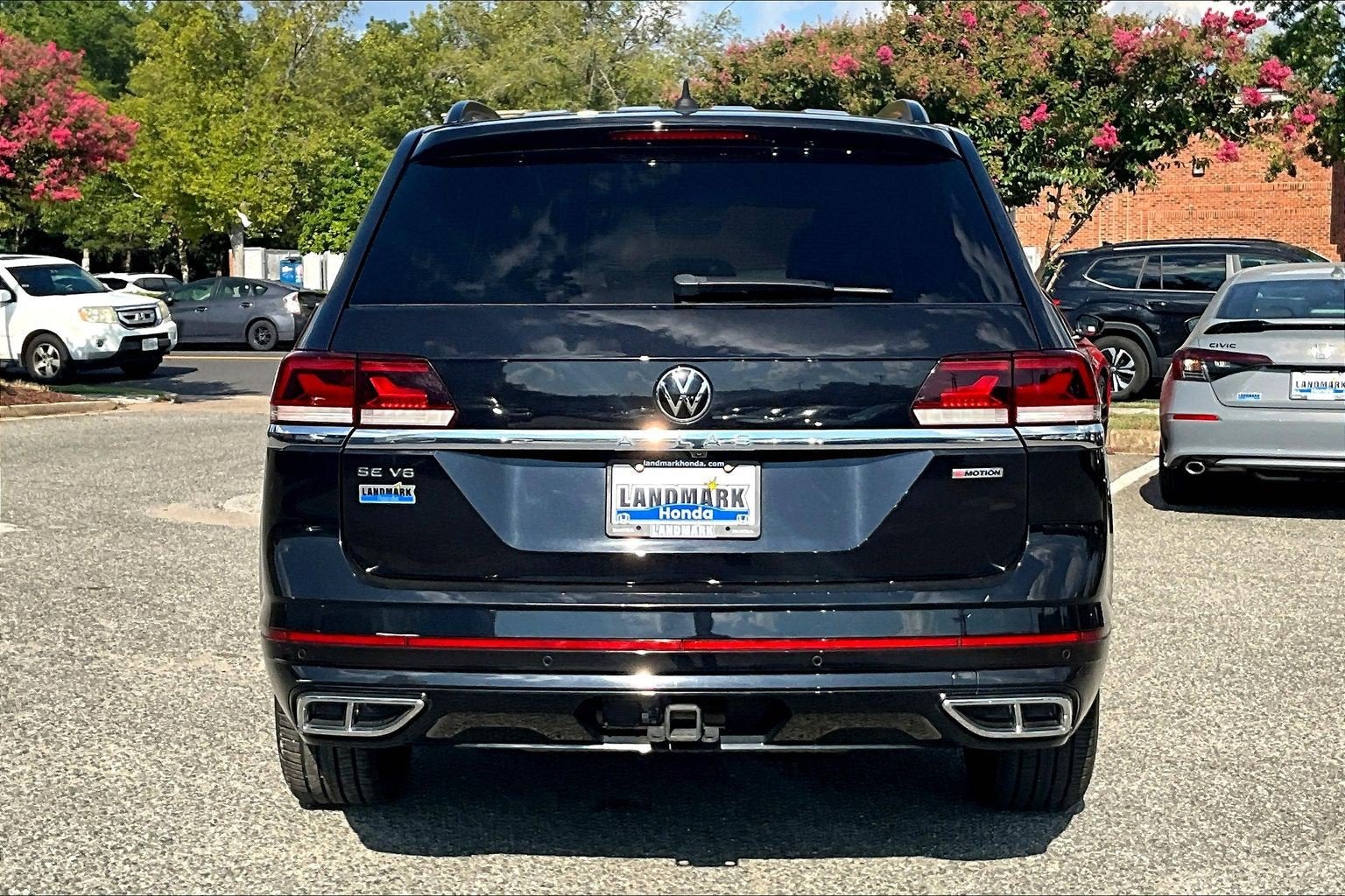 2021 Volkswagen Atlas 3.6L V6 SE w/Technology R-Line