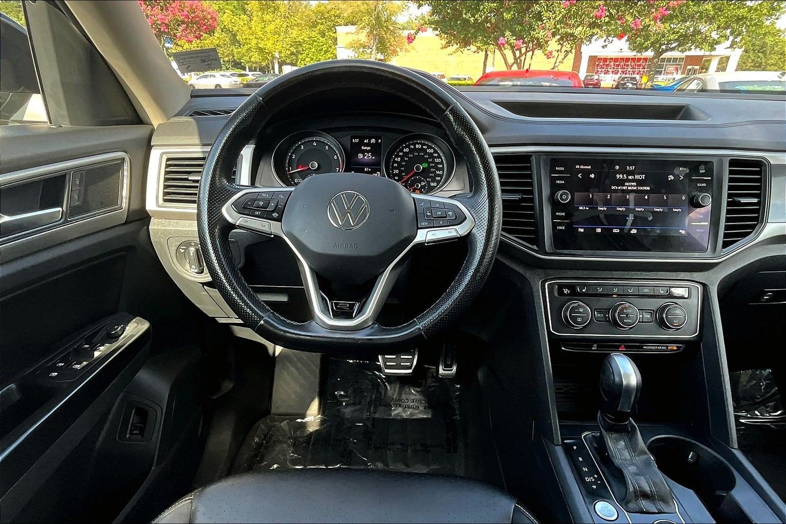 2021 Volkswagen Atlas 3.6L V6 SE w/Technology R-Line