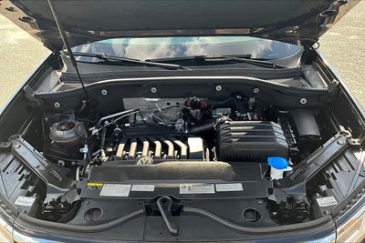 2021 Volkswagen Atlas 3.6L V6 SE w/Technology R-Line
