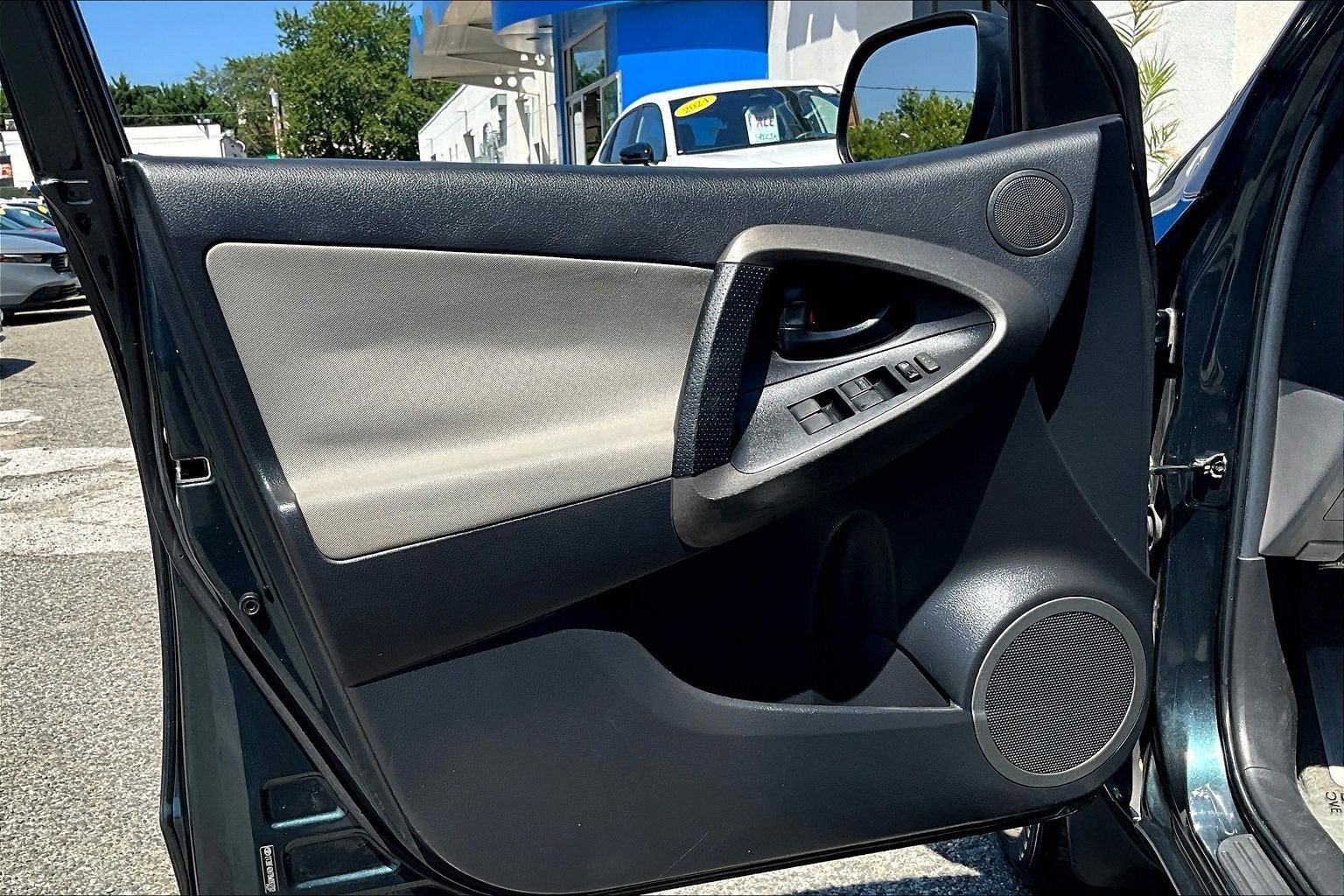 2011 Toyota RAV4 4WD