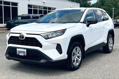 2022 Toyota RAV4 LE