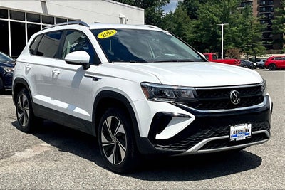 2024 Volkswagen Taos SE
