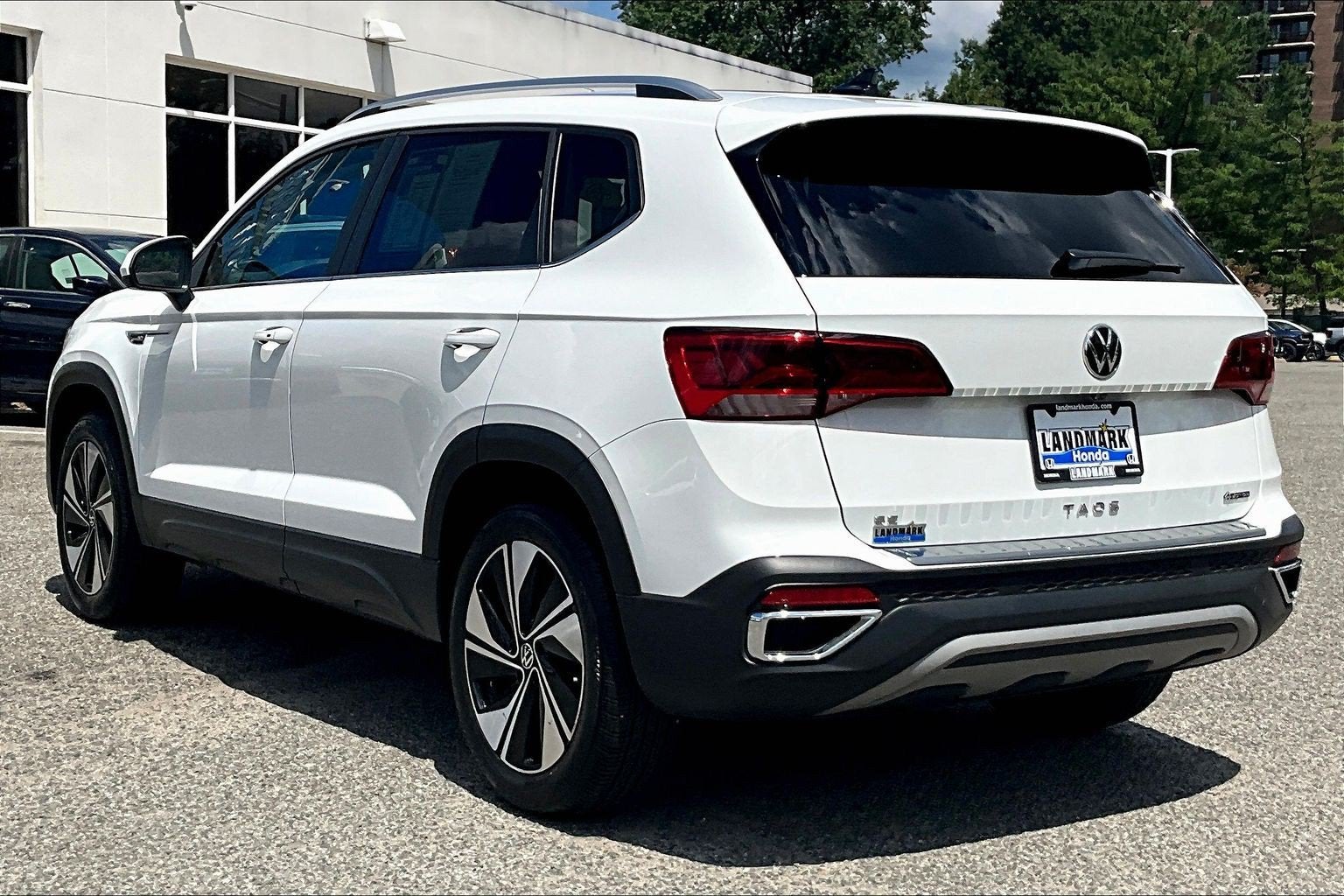2024 Volkswagen Taos SE