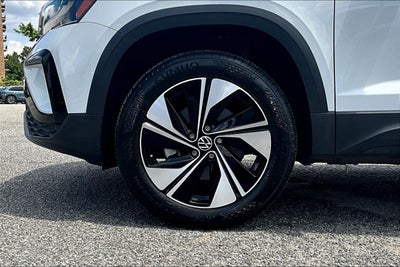 2024 Volkswagen Taos SE