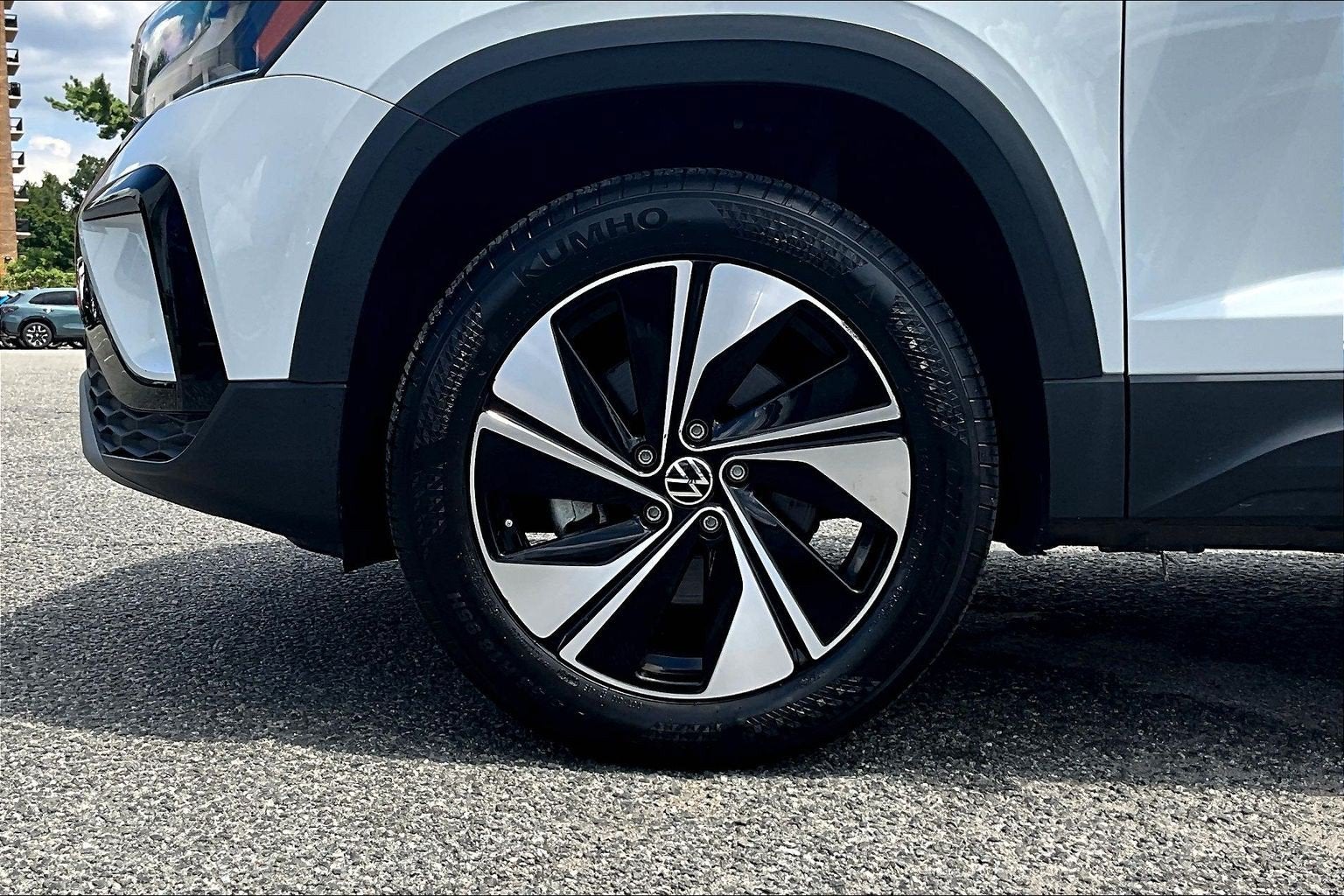2024 Volkswagen Taos SE
