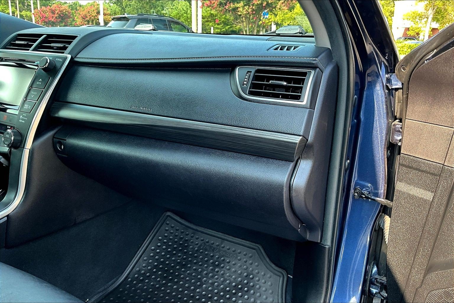 2015 Toyota Camry Hybrid XLE