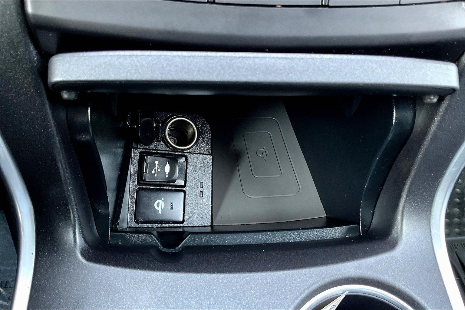 2015 Toyota Camry Hybrid XLE