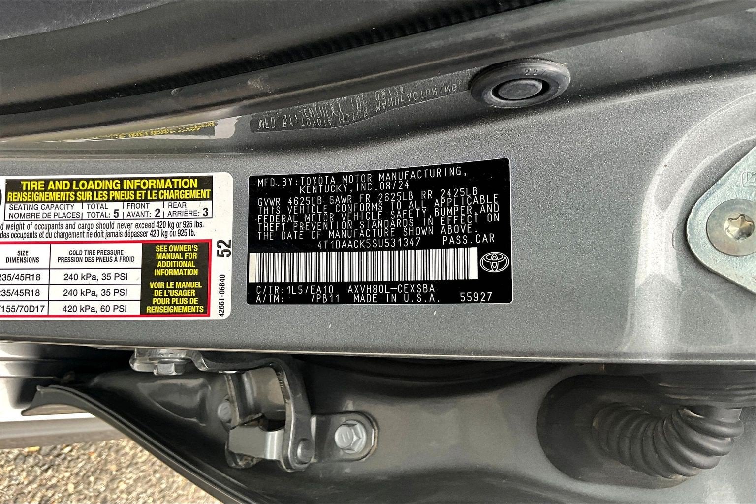 2025 Toyota Camry SE