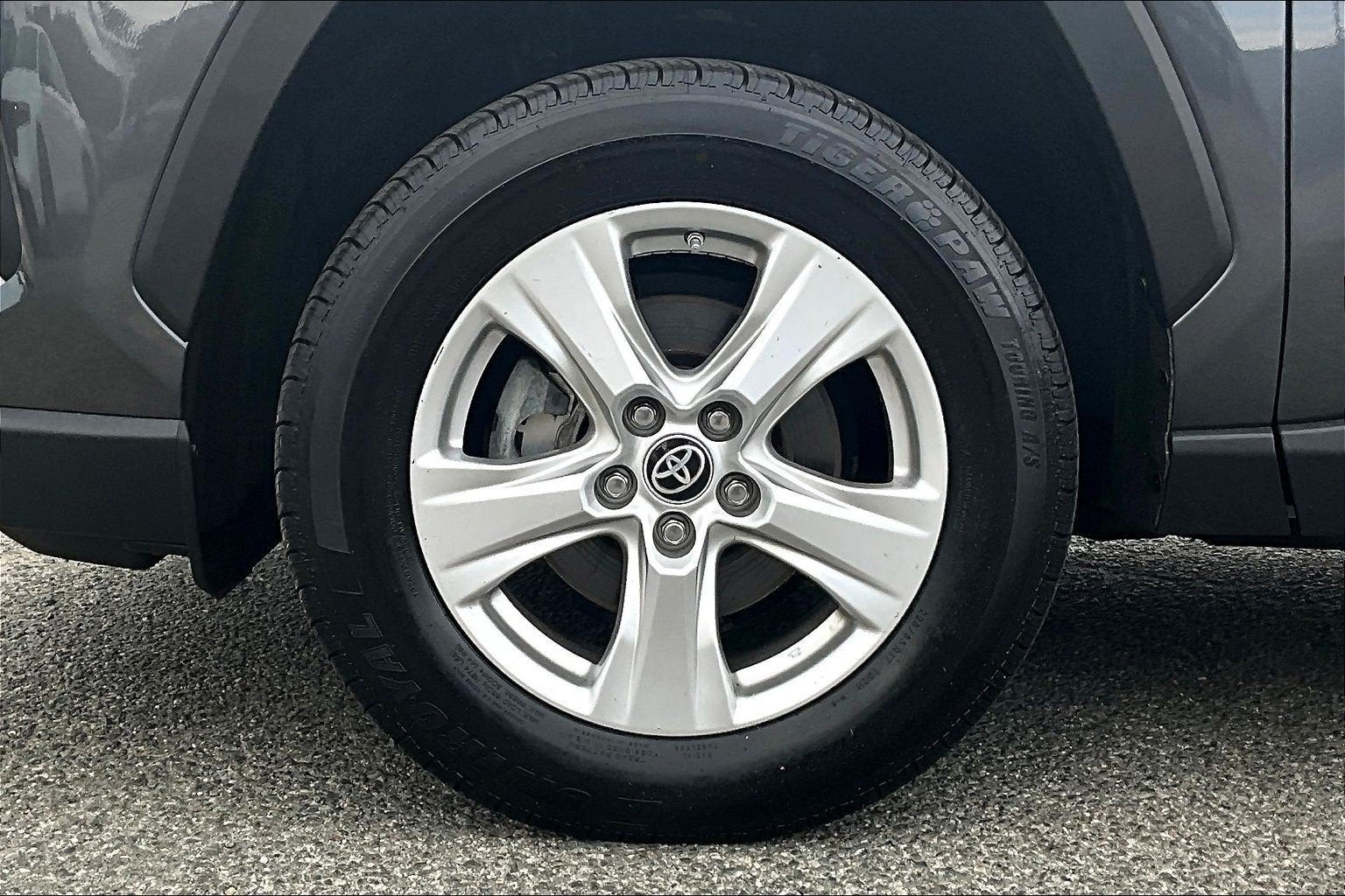 2021 Toyota RAV4 Hybrid LE