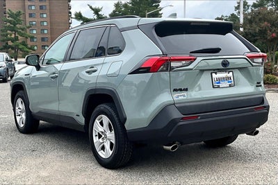 2021 Toyota RAV4 Hybrid XLE
