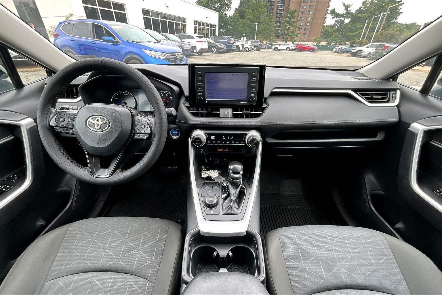 2021 Toyota RAV4 Hybrid XLE