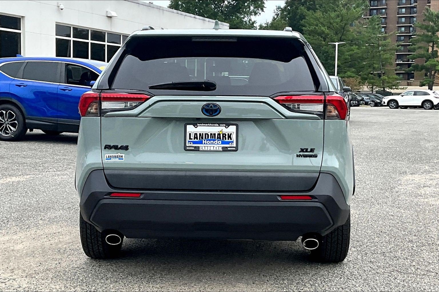 2021 Toyota RAV4 Hybrid XLE