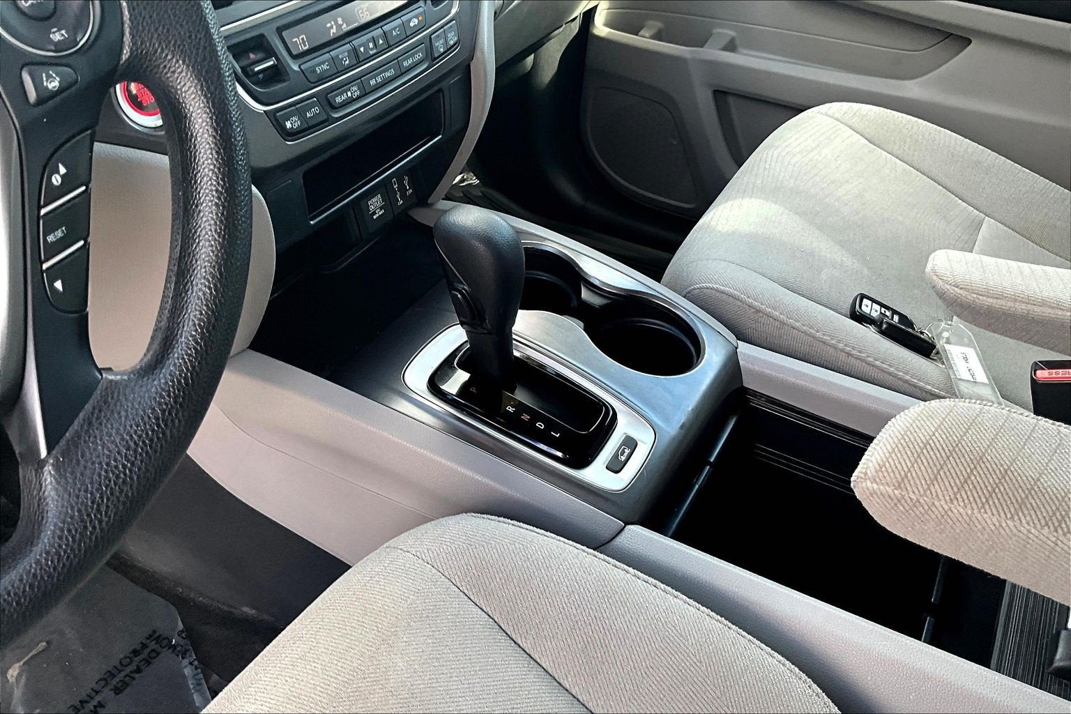 2017 Honda Pilot EX
