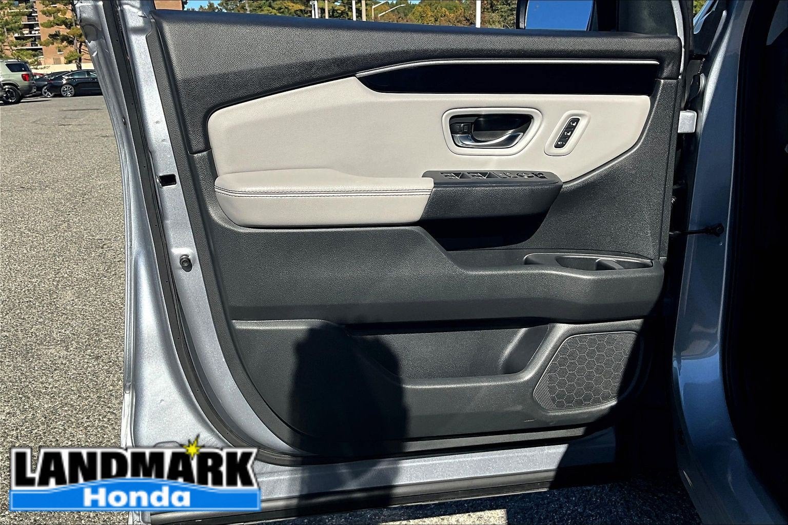 2023 Honda Pilot EX-L 8 Passenger
