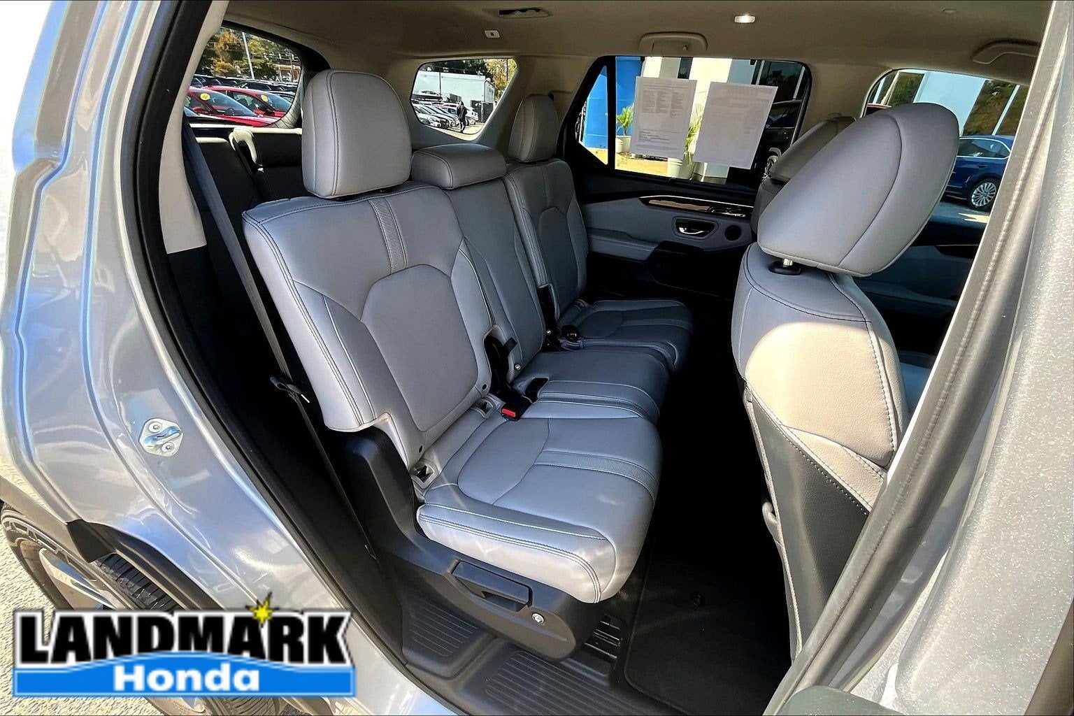 2023 Honda Pilot EX-L 8 Passenger