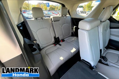 2023 Honda Pilot EX-L 8 Passenger