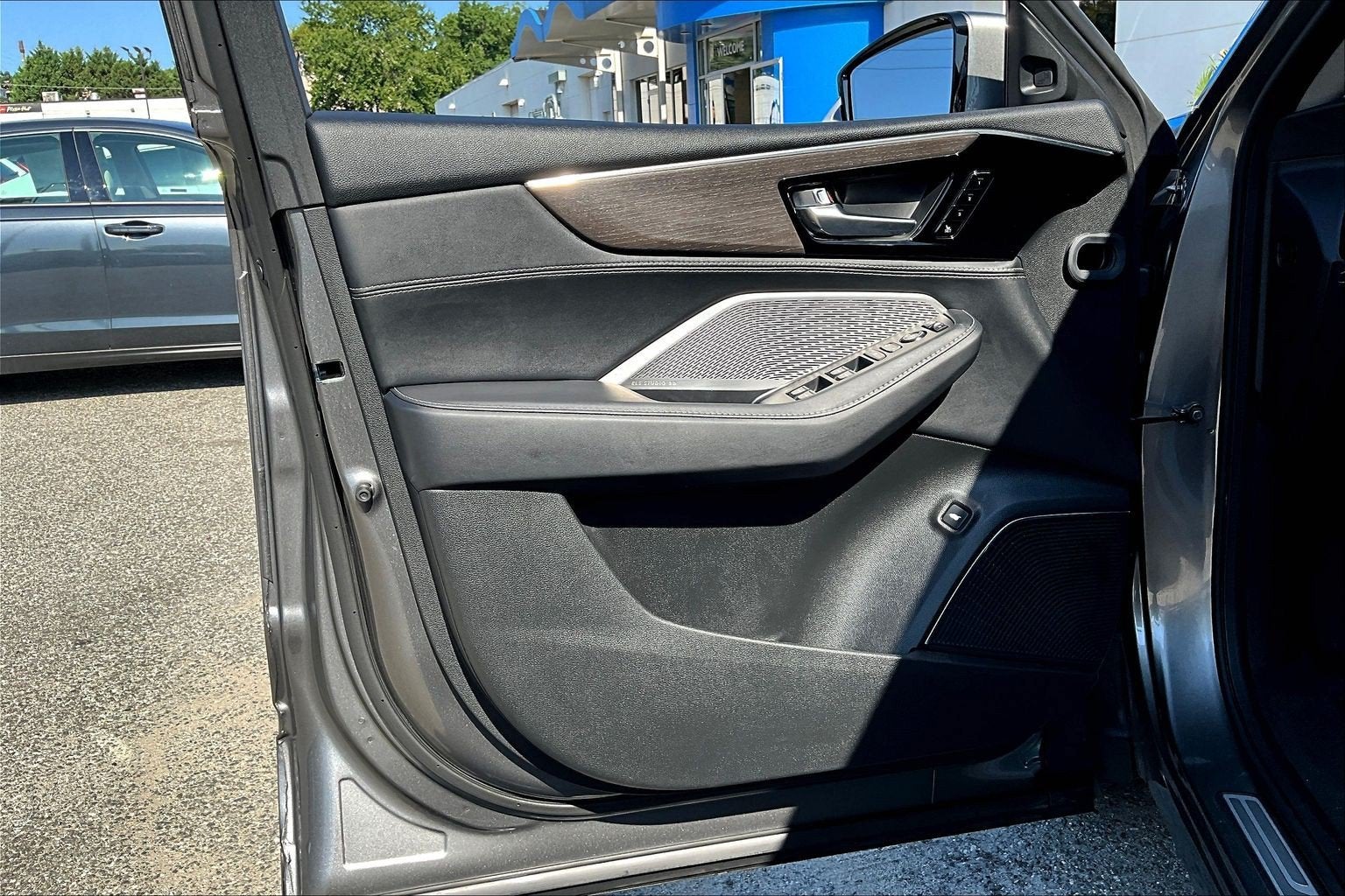 2024 Acura MDX w/Advance Package