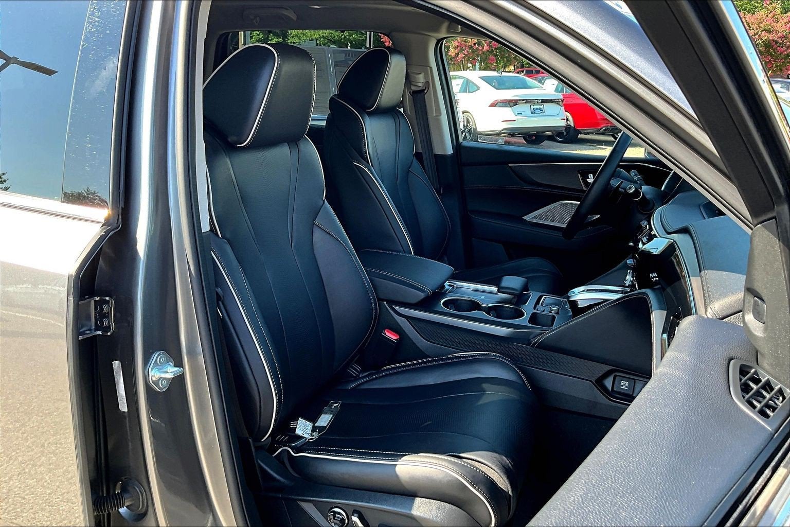 2024 Acura MDX w/Advance Package