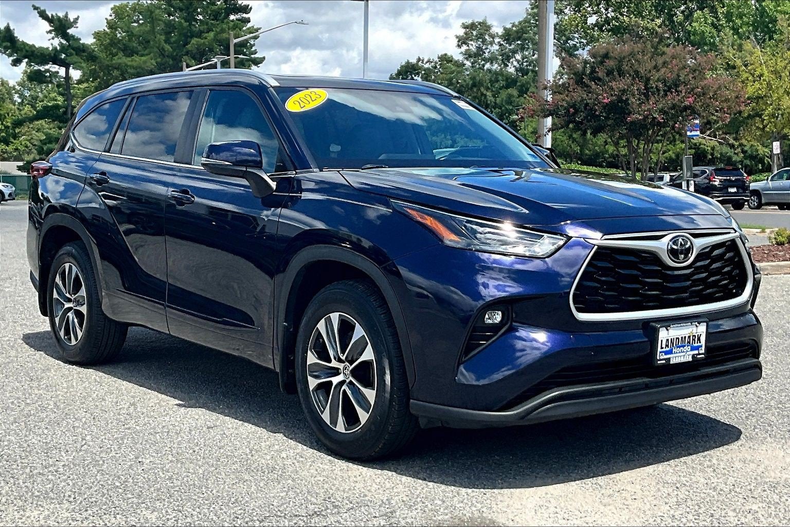 2023 Toyota Highlander XLE