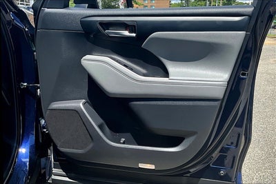 2023 Toyota Highlander XLE