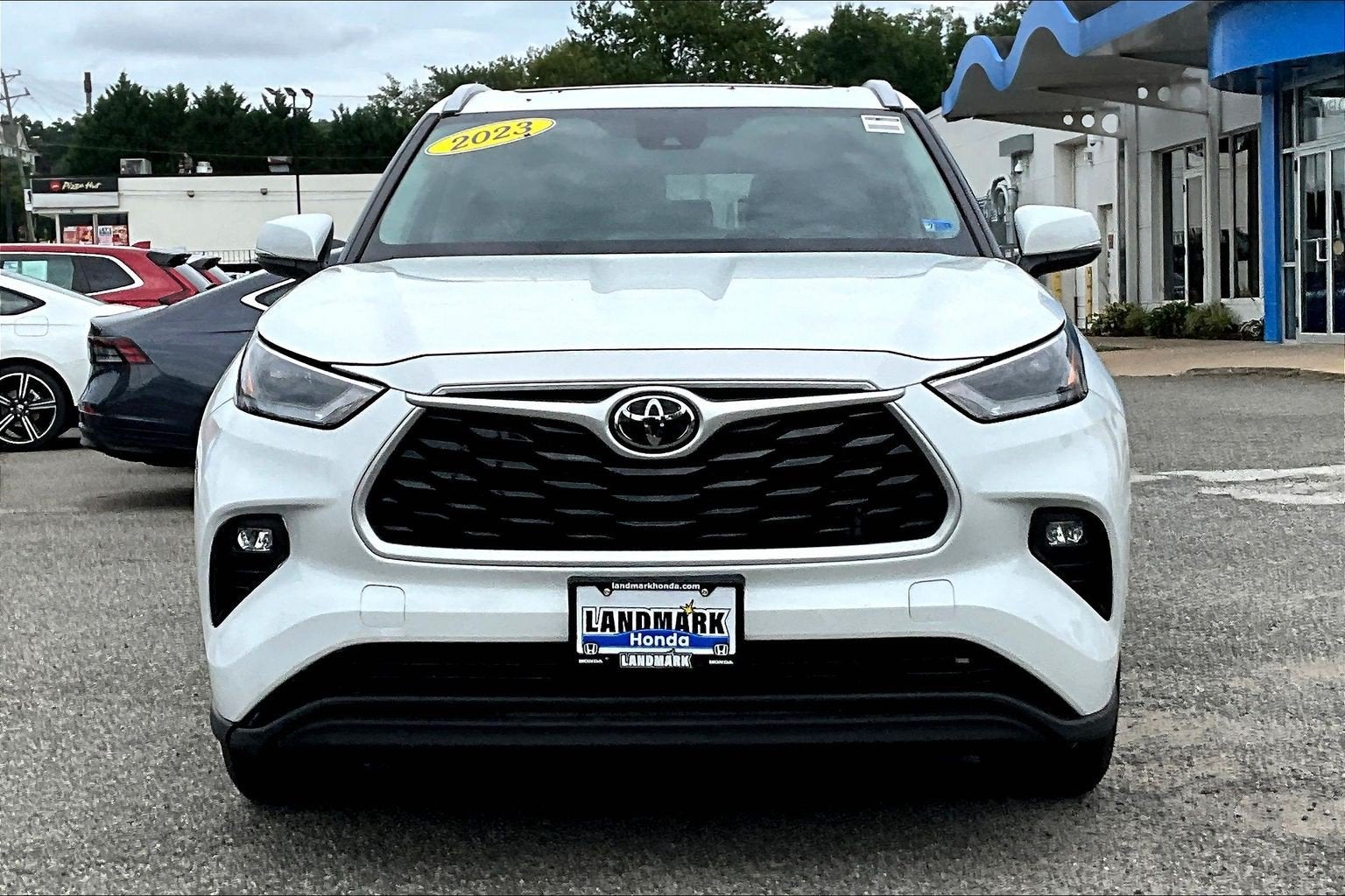 2023 Toyota Highlander XLE