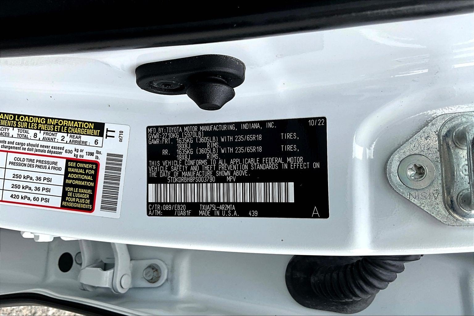 2023 Toyota Highlander XLE
