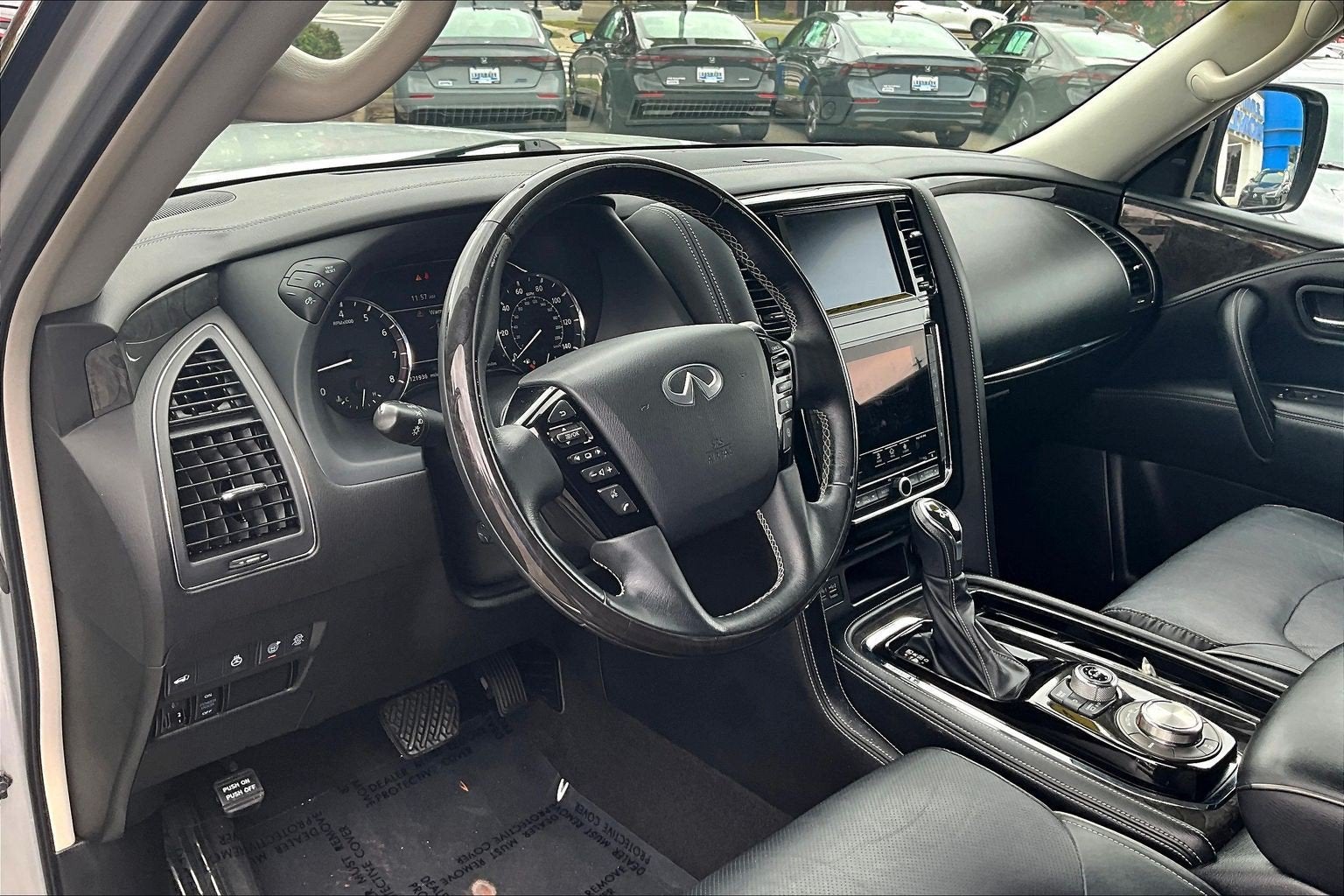 2020 INFINITI QX80 LUXE