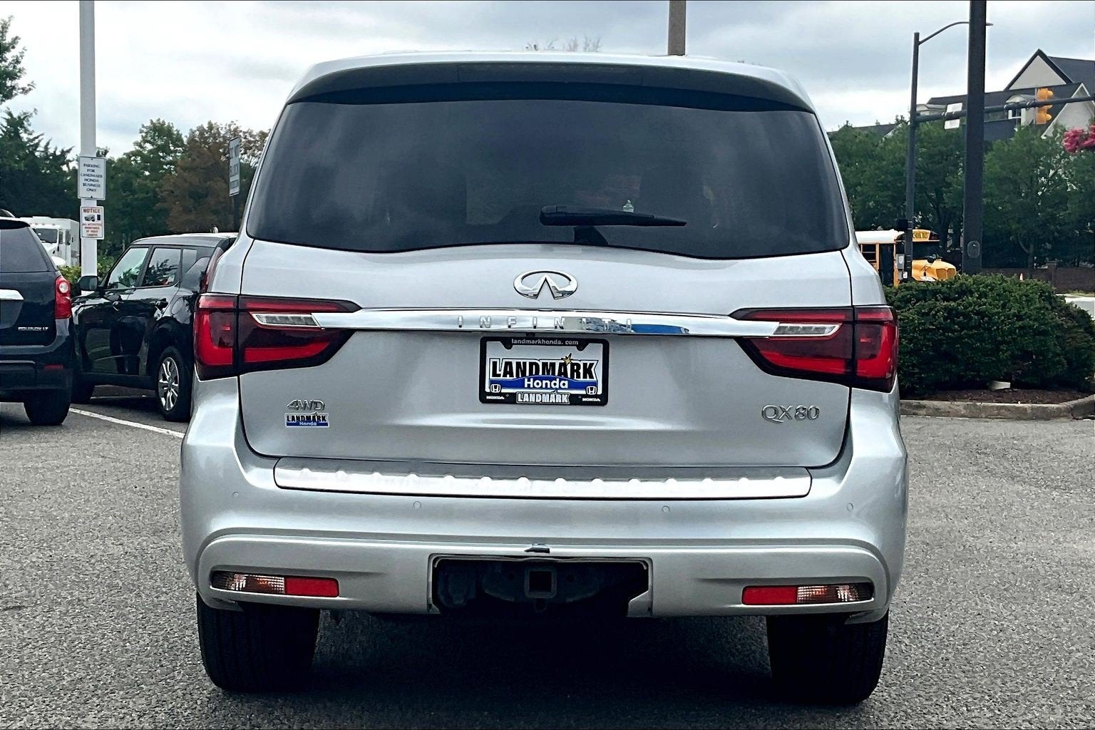 2020 INFINITI QX80 LUXE
