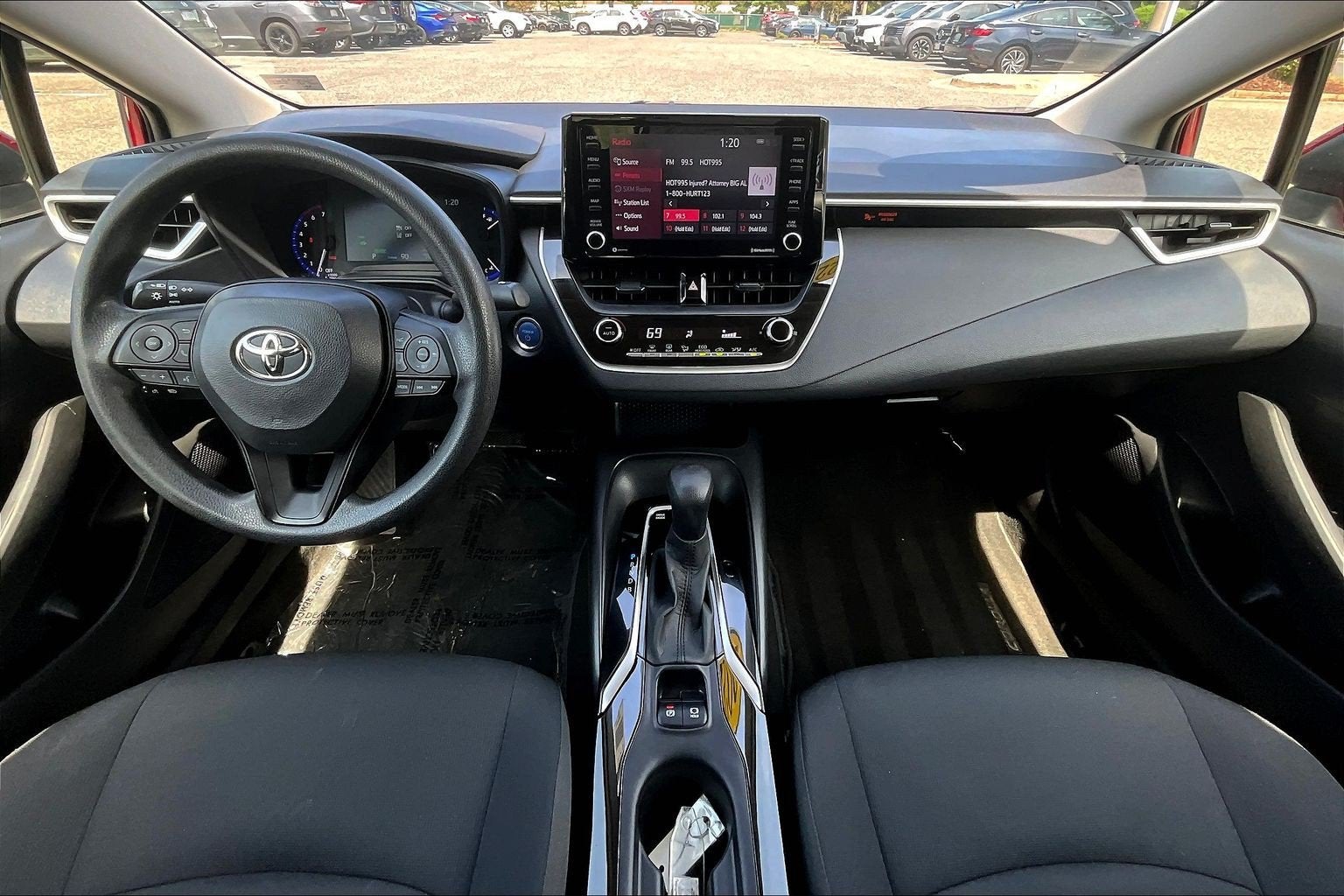 2022 Toyota Corolla Hybrid LE
