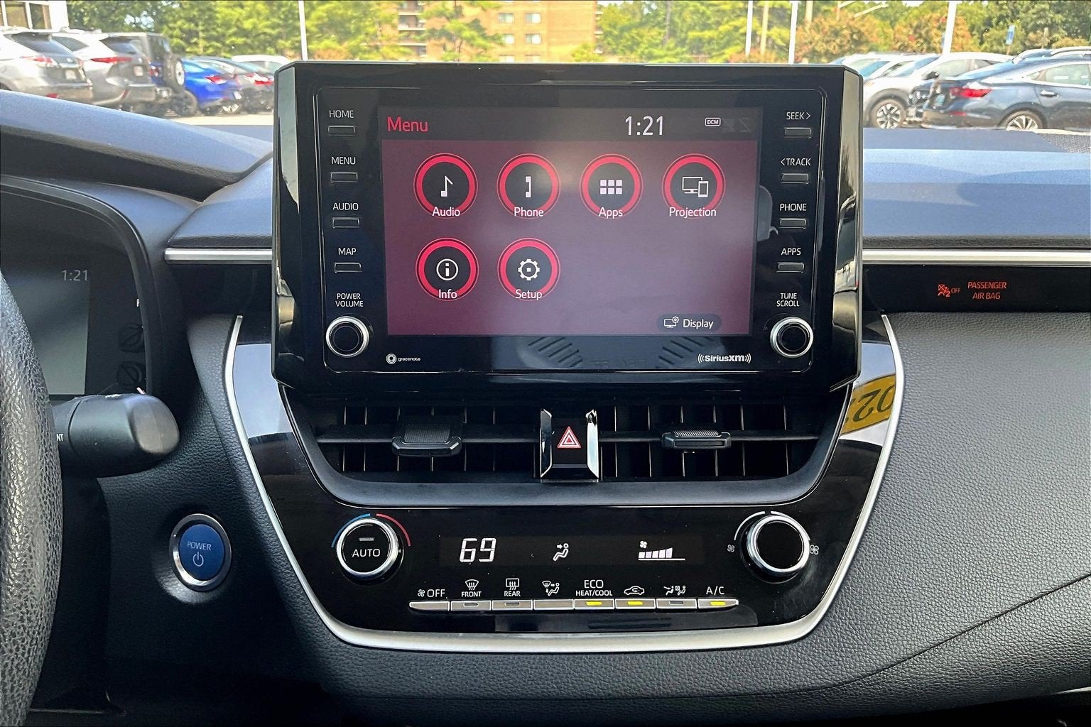 2022 Toyota Corolla Hybrid LE