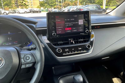 2022 Toyota Corolla Hybrid LE