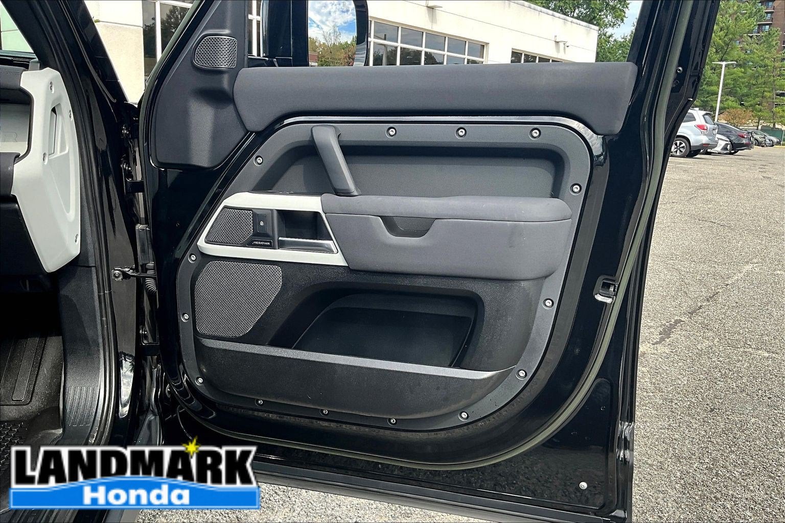 2023 Land Rover Defender S