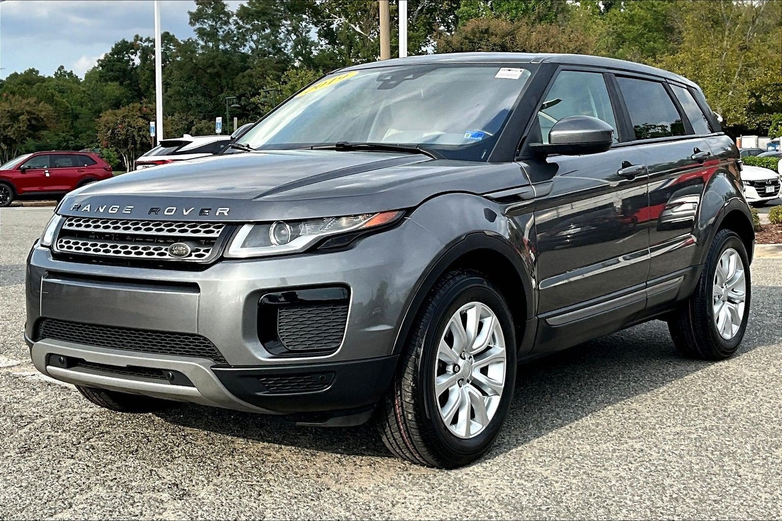 2019 Land Rover Range Rover Evoque SE