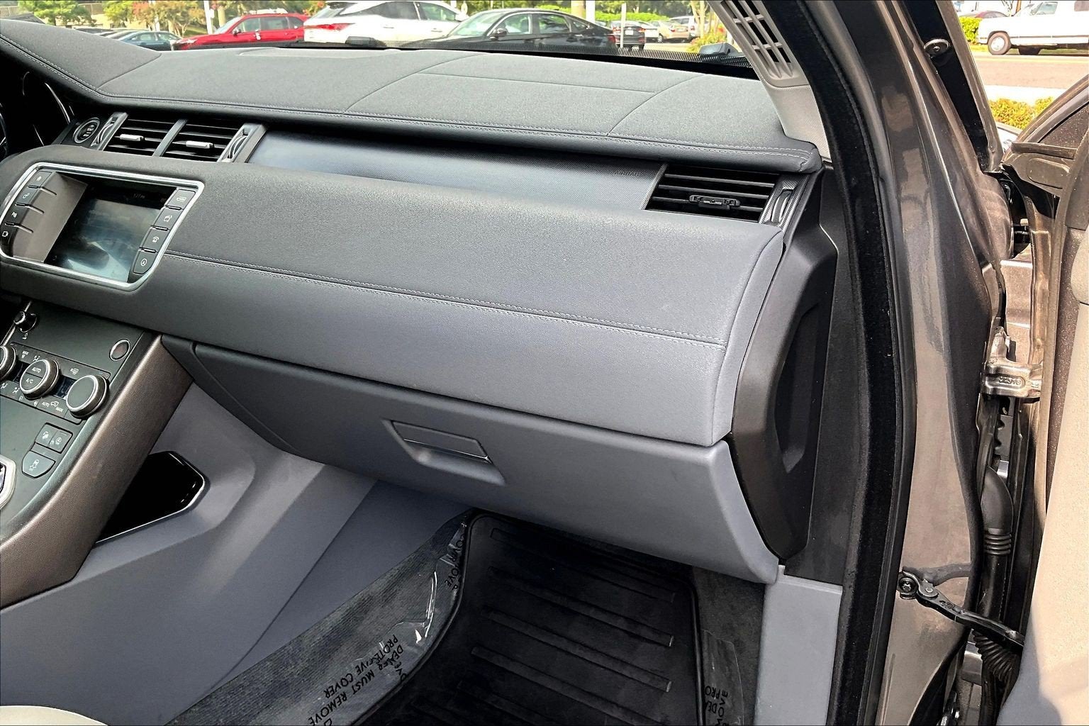 2019 Land Rover Range Rover Evoque SE